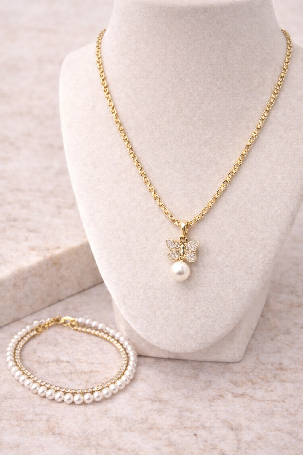 Butterfly Pearl Gold Necklace & Bracelet set