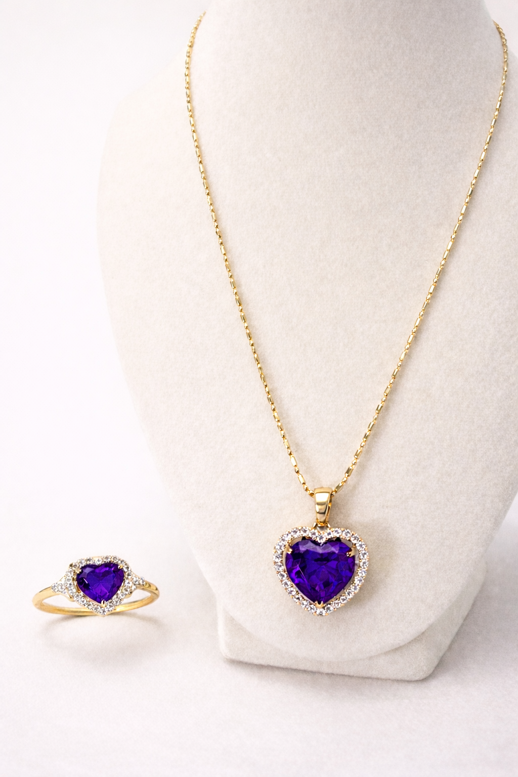 Romantic Purple Heart Pendant & Ring Set